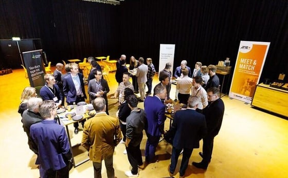 54420711637_79303e2218_c.jpg_compressed-750x465